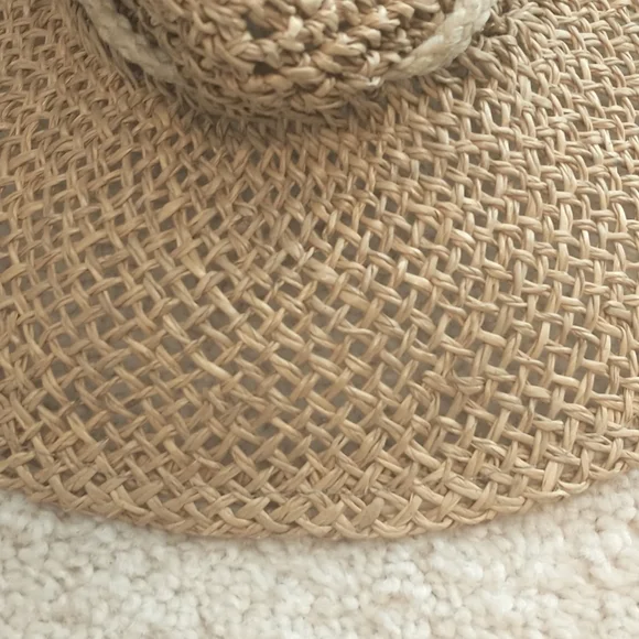 Sun Hat - Picture 4 of 4